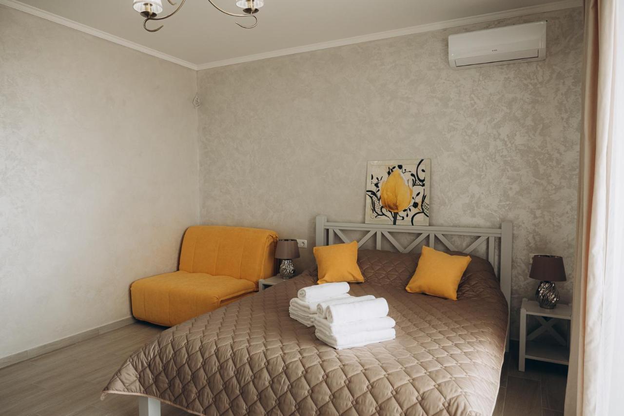 Hotel Три Слона Zatoka Exteriér fotografie